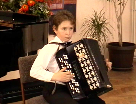 1981_1.jpg