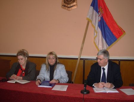 2372_1.jpg