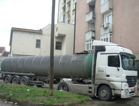 2403_2.jpg