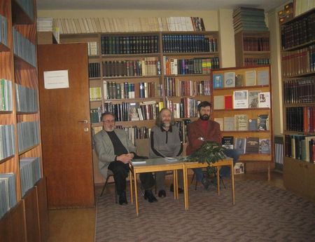 2529_1.jpg