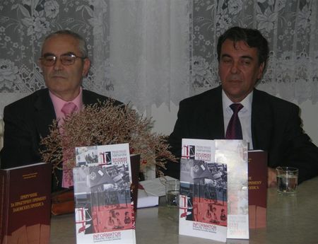 2896_2.jpg