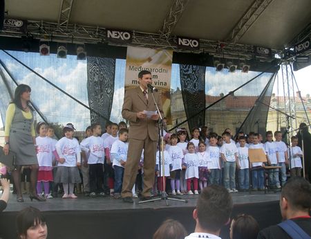 3190_2.jpg