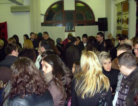 3585_4.jpg