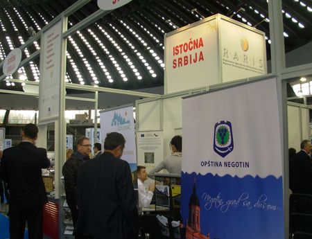 3964_4.jpg